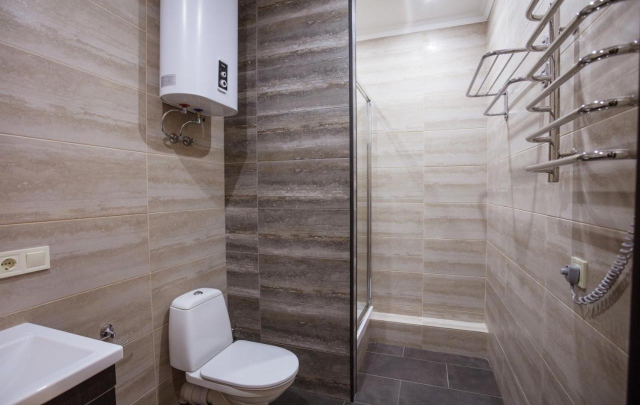 911 Apartments Khreshchatyk Kyiv Exterior photo